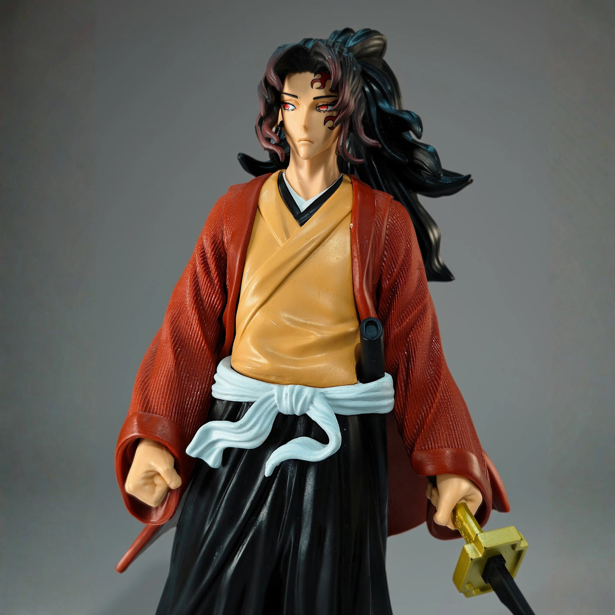 Strongest Swordsman Figure (30 cm) – view 3 – OverBlaze