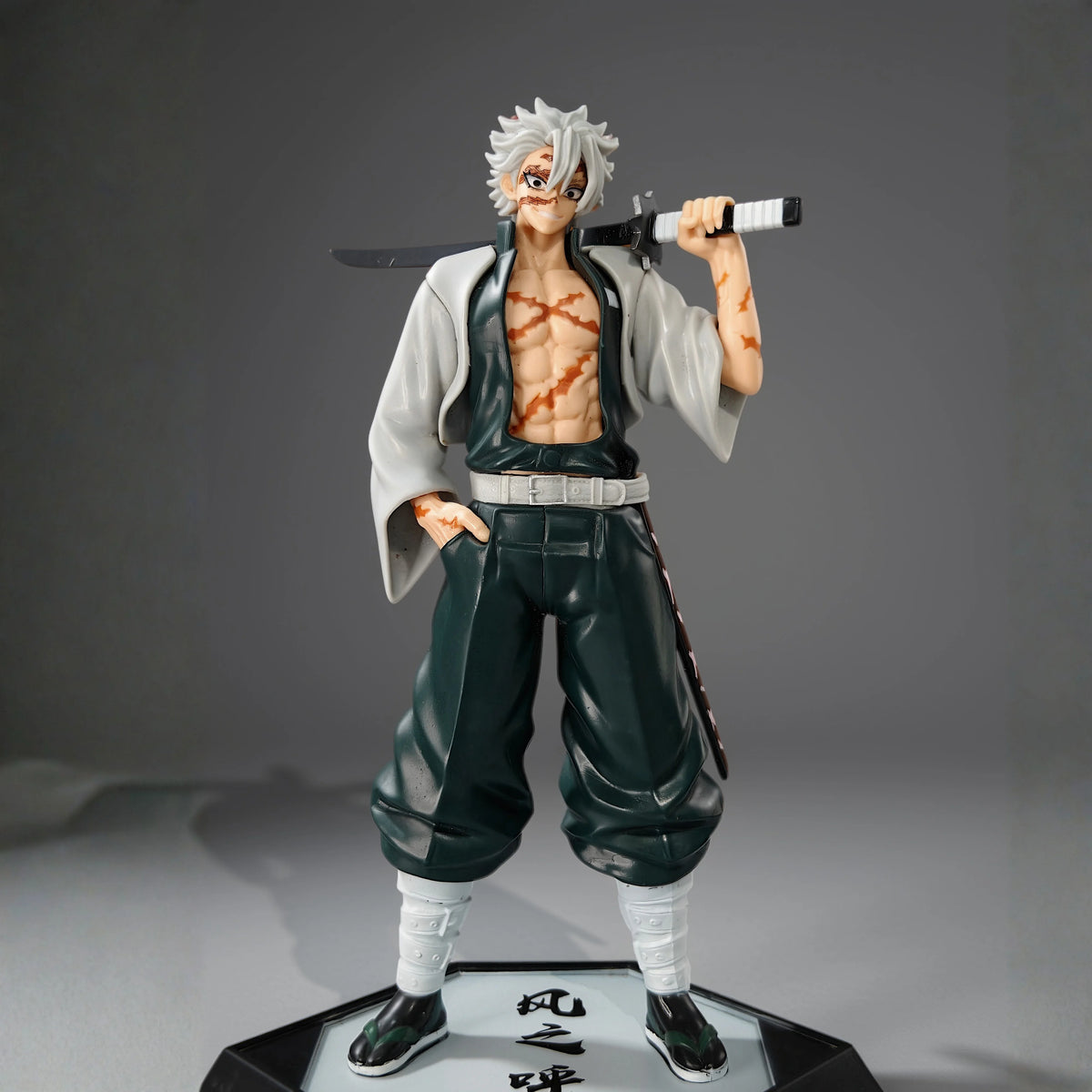 Wind Breathing Figure (30 cm) – OverBlaze